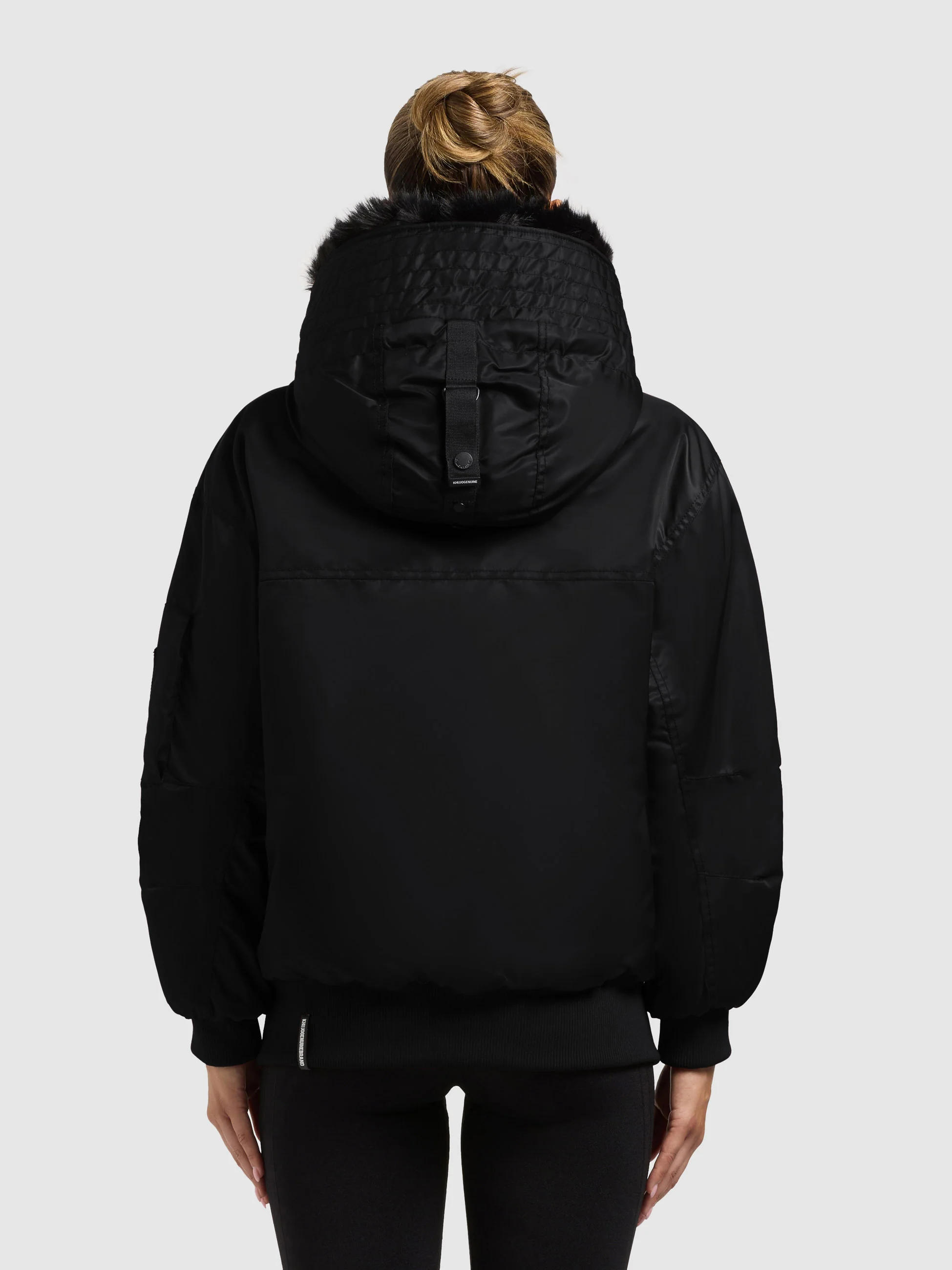 Jacke CELA BOMBER BLACK - Image 3