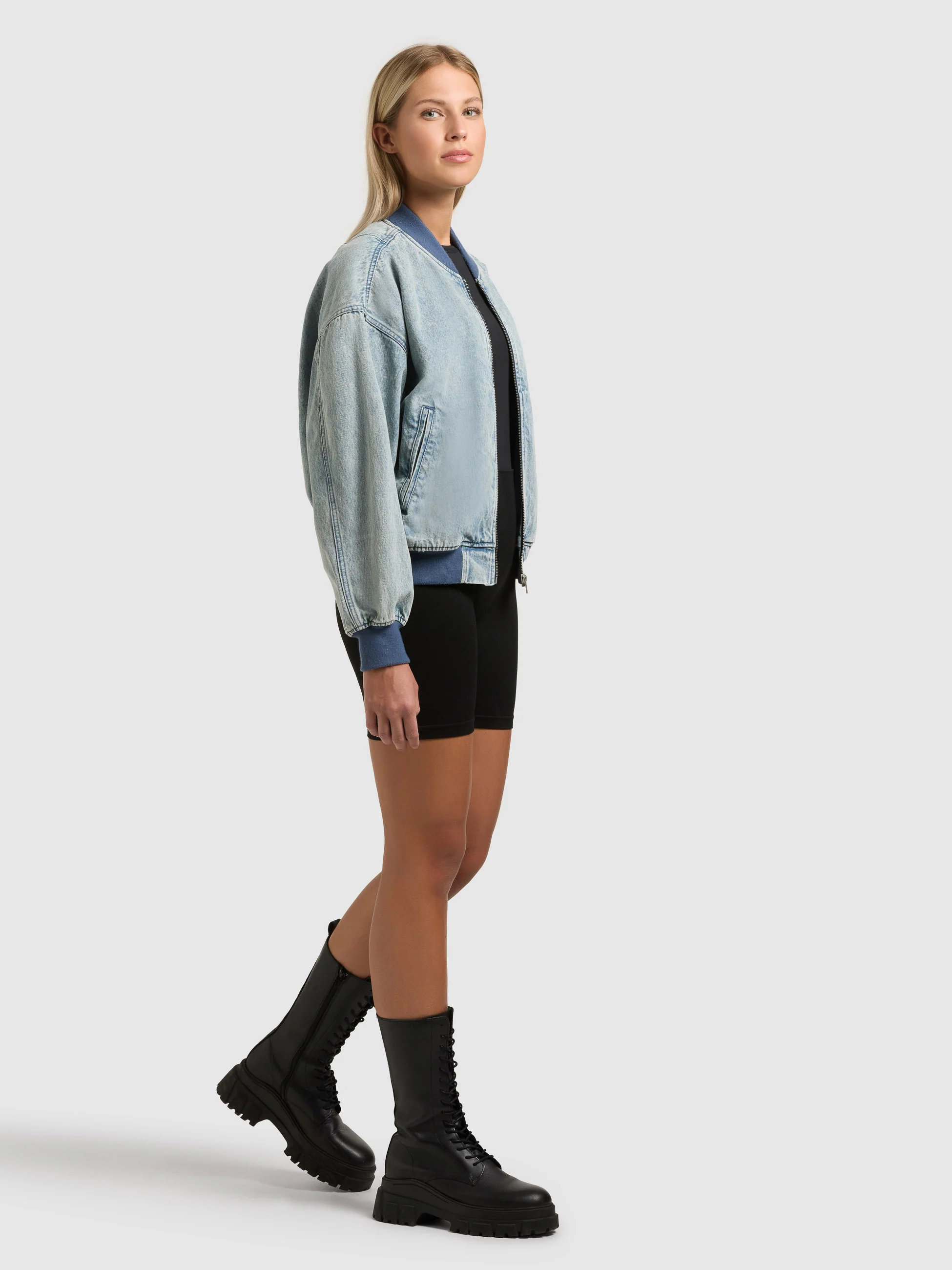 Jacke CLARA LIGHT BLUE - Image 7