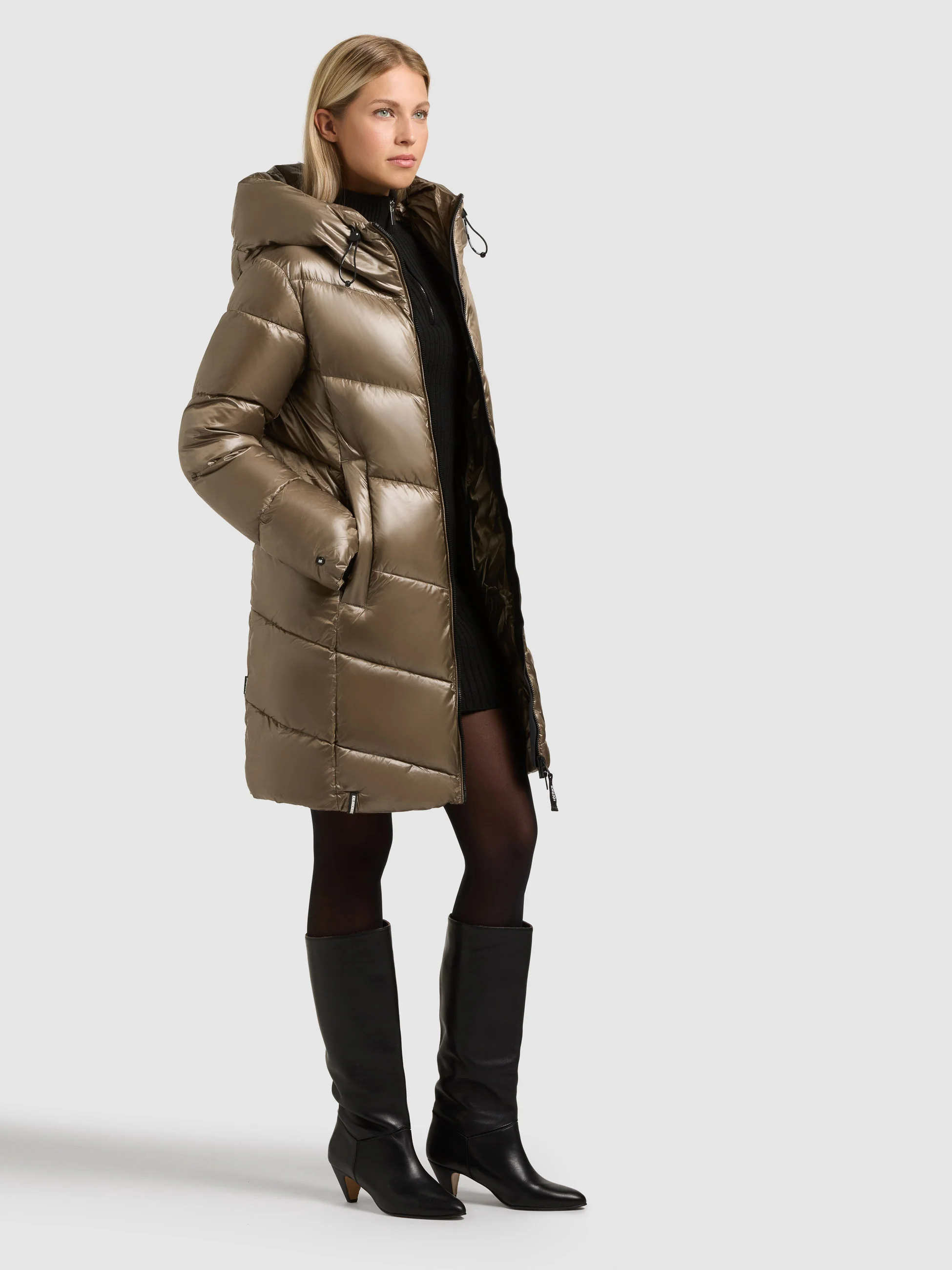 Mantel ADRIANA CANE BROWN - Image 6