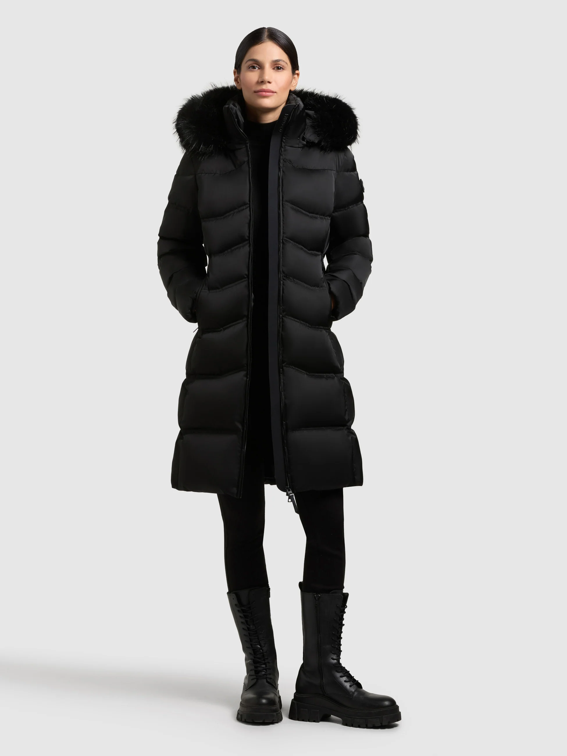 Mantel AKKIE BLACK