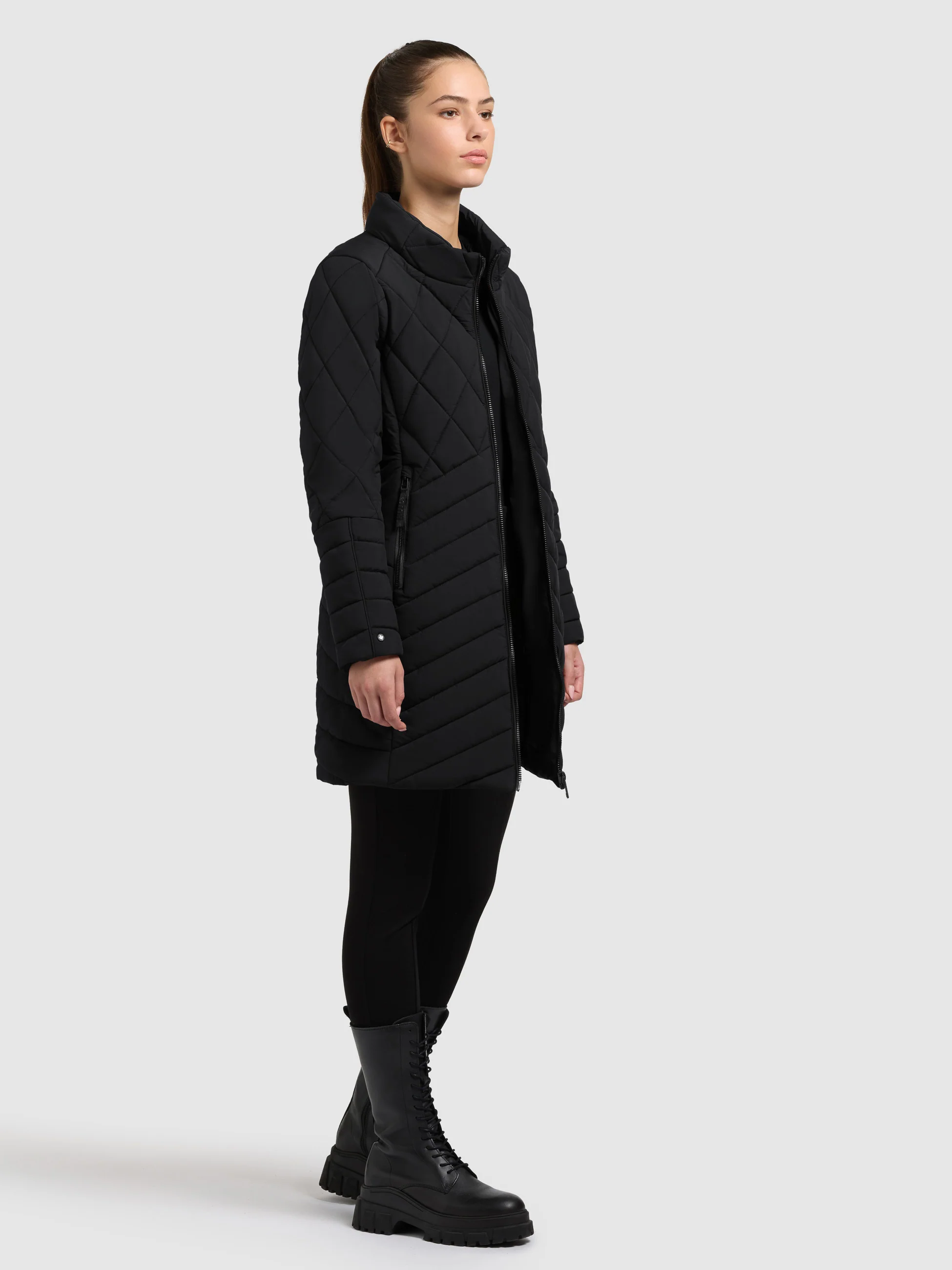 Mantel IVANA BLACK - Image 6