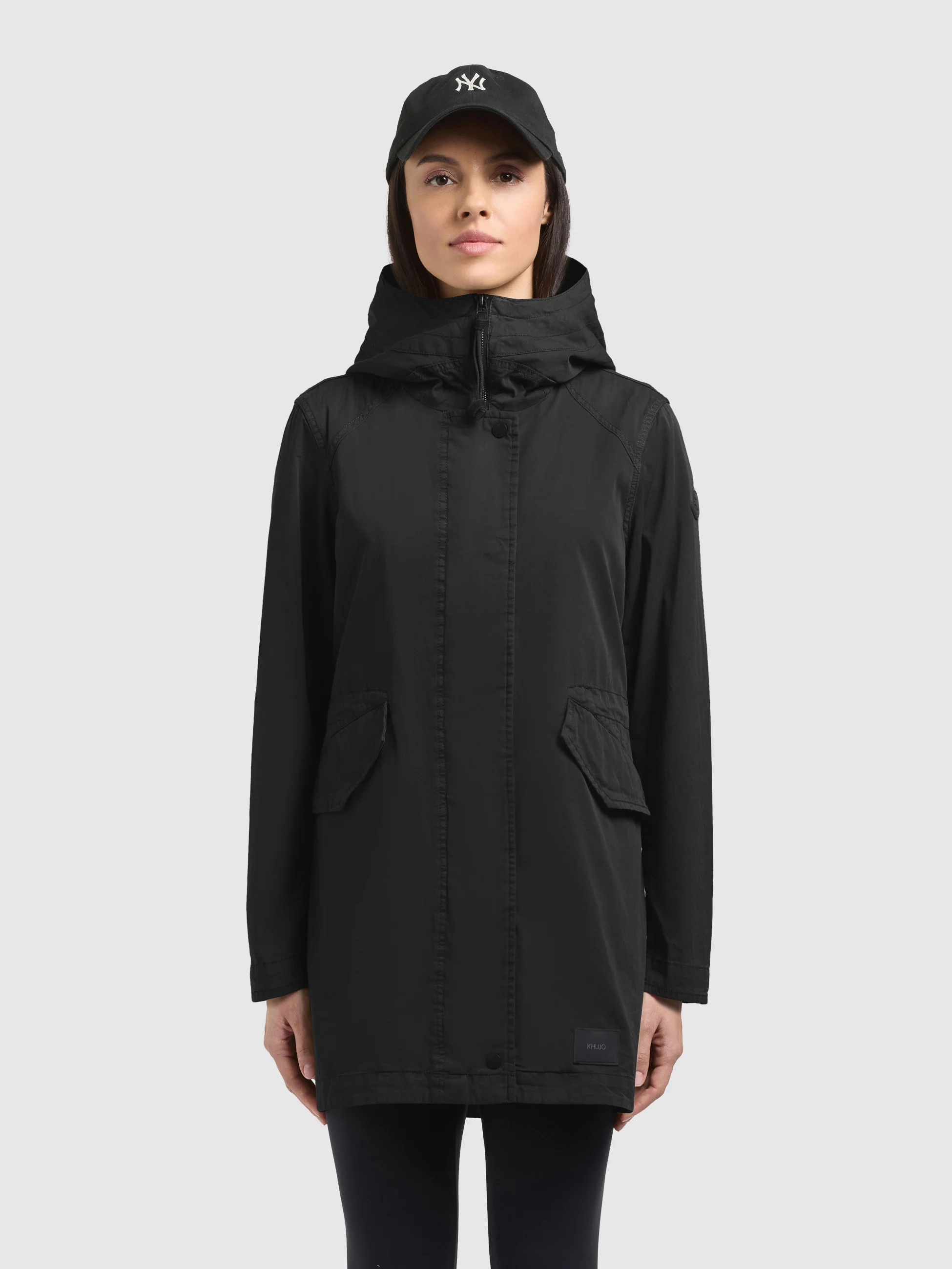 Mantel NIKA BLACK